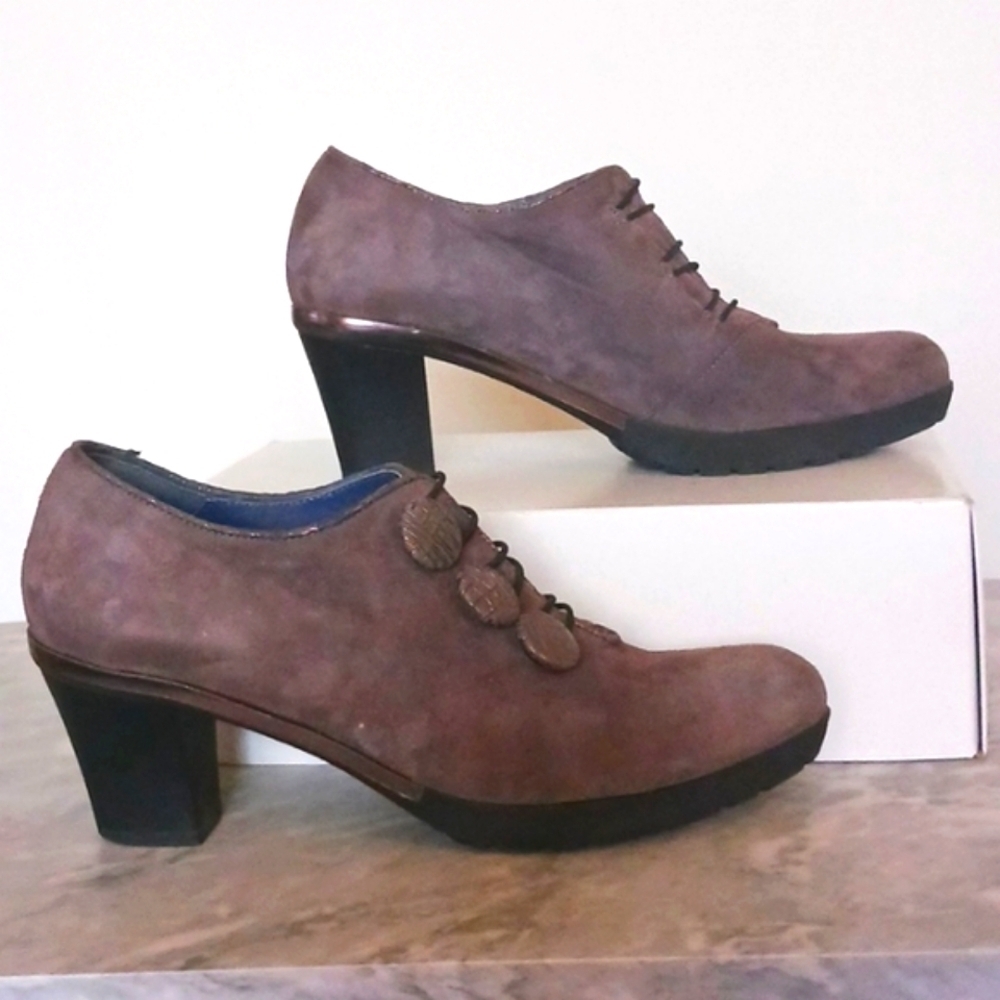 Perloto Sacchetto Suede Leather Brown Heeled Oxford Shoes, Size 8.5 / 9